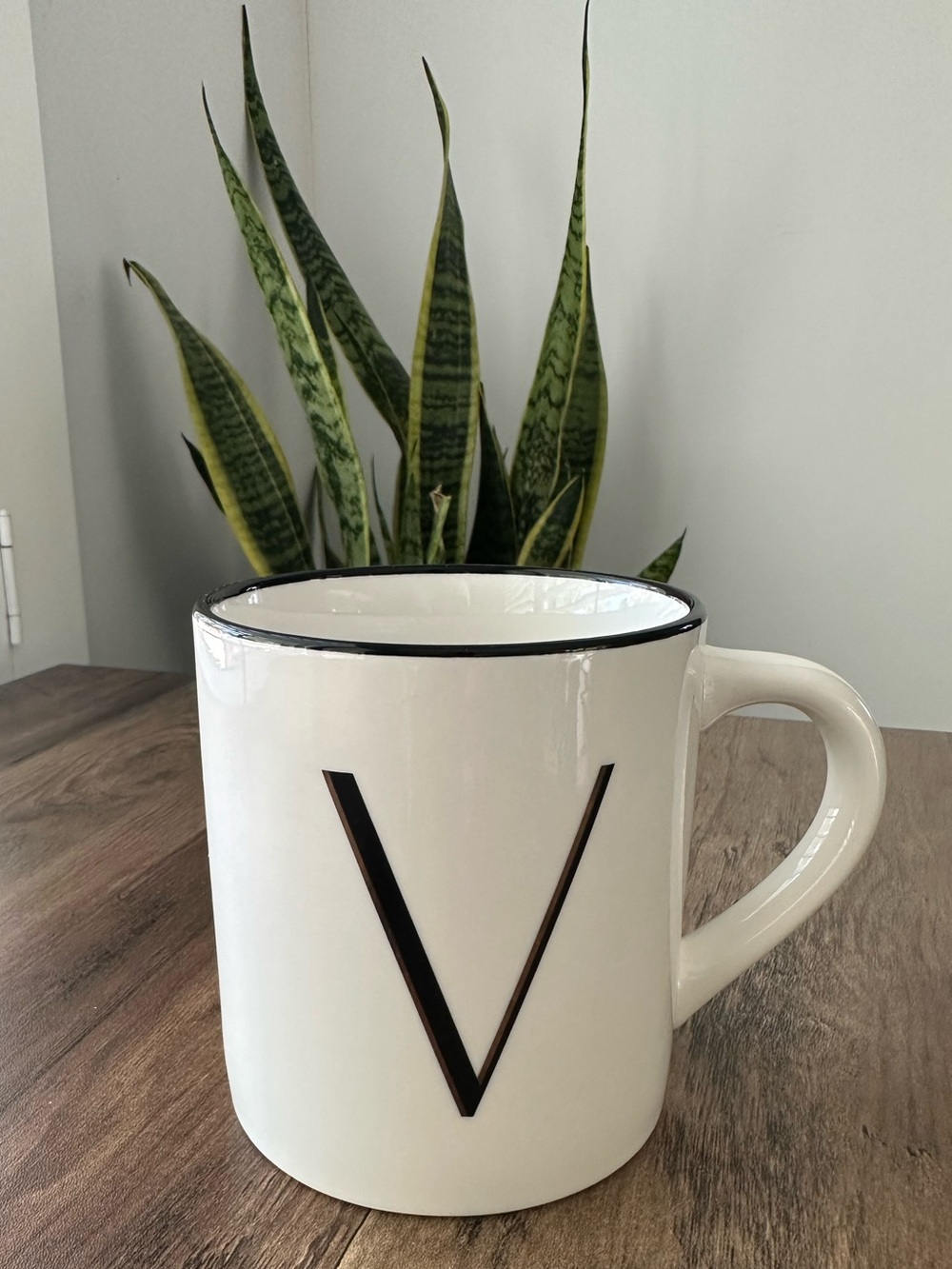 Threshold Monogram “V” Stoneware Mug Initial Coffee Cup Target 🤍☕